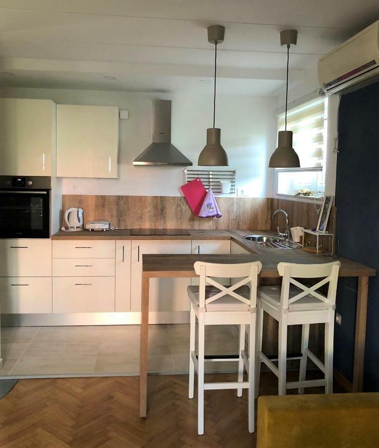 Apartman Gloria Daire Mali Lošinj Dış mekan fotoğraf