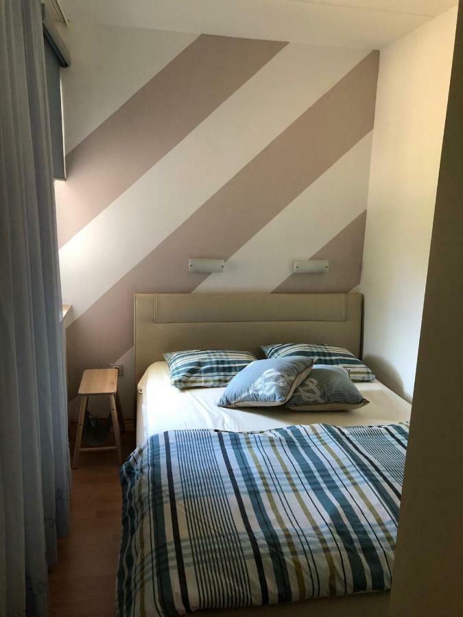 Apartman Gloria Daire Mali Lošinj Dış mekan fotoğraf